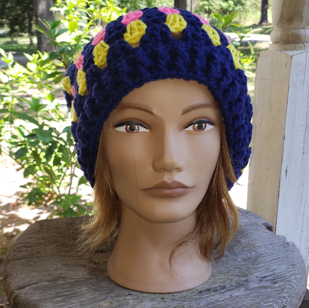 Handmade 💕💛💕beanie - Picture 2 of 3